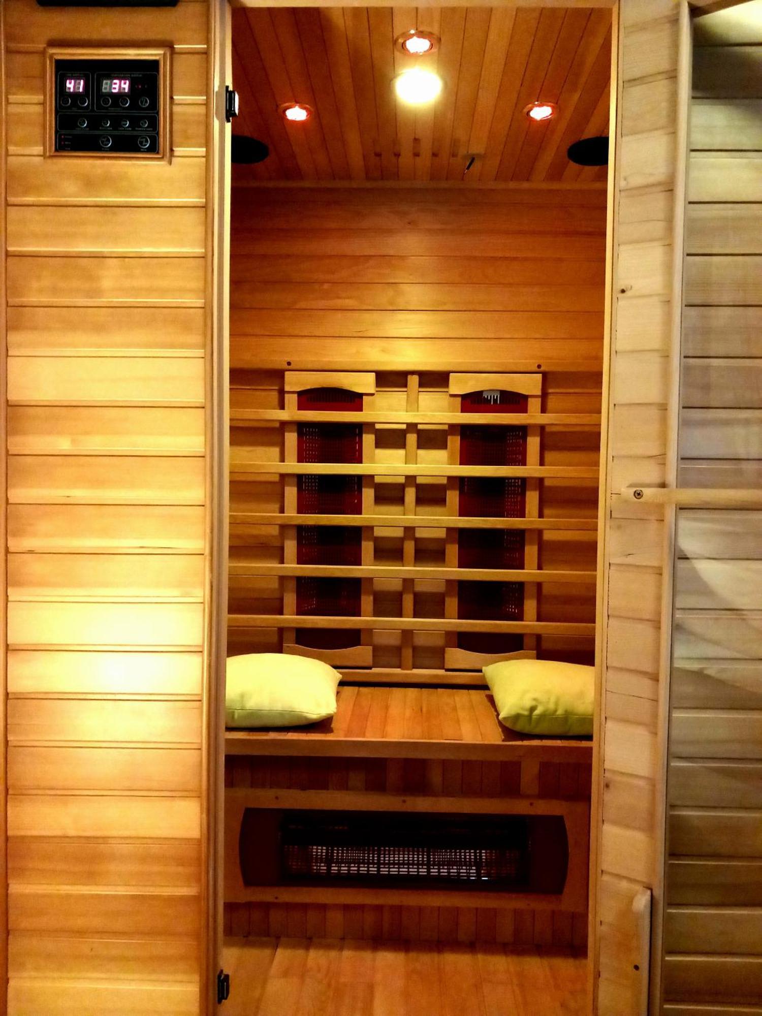 Aalto, Quiet Row House With Infrared Sauna Appartement