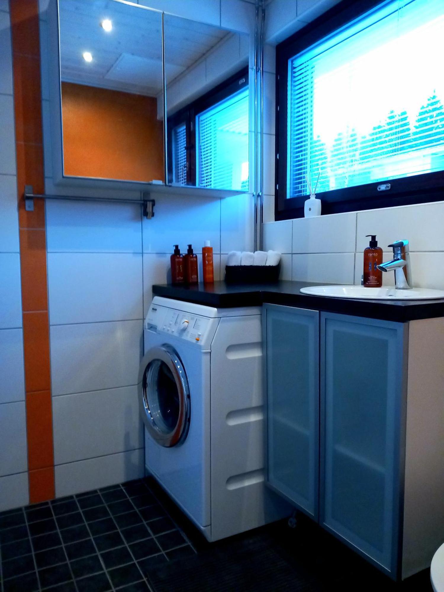 Aalto, Quiet Row House With Infrared Sauna Appartement *